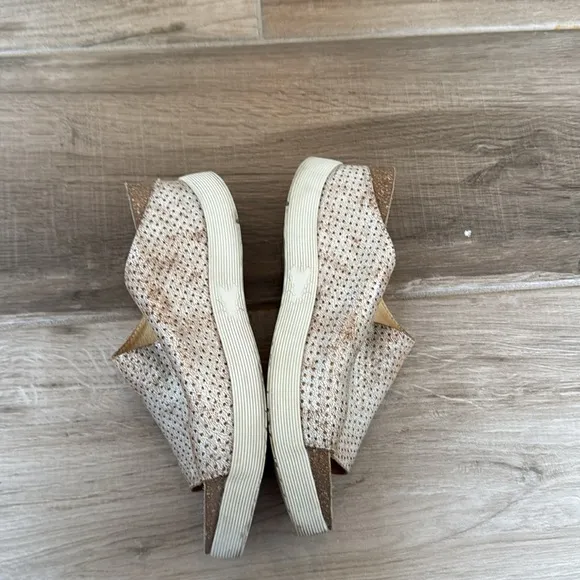Fly London 37 (6.5-7) Whin wedge slide sandals Cool Pearl