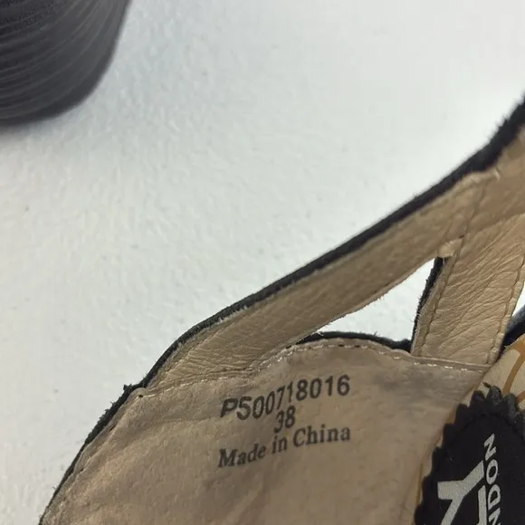 Fly London Yadi Sandals Black Leather Strappy Peep Toe Slip-On Wedge Heel 7 NEW