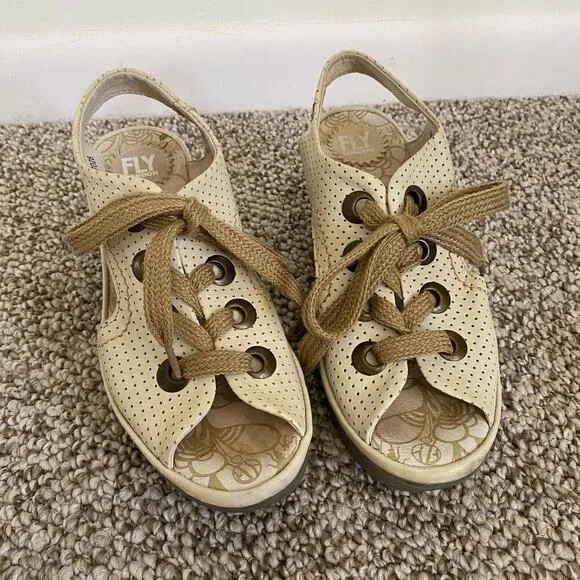 FLY London Ylva Wedges Size 39 or 8.5 Cashmere Cream Leather Sandals Lagenlook