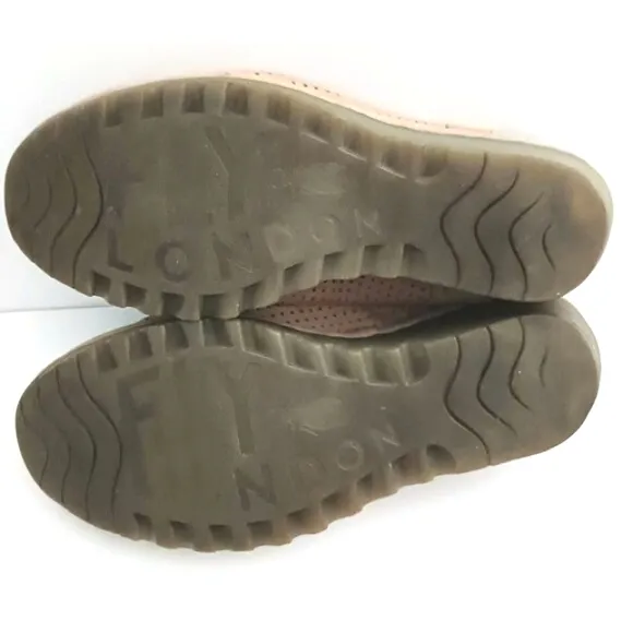 Fly London Yuta Wedge Sandal Beige Leather Lace Up 40 US 9-9.5