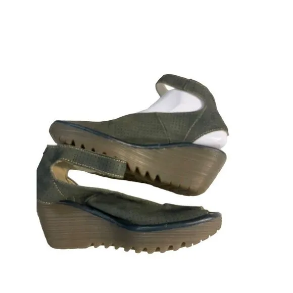 Fly London Yala Wedge Sandals Perforated Suede Olive Green Taupe Peep Toe 37 6.5