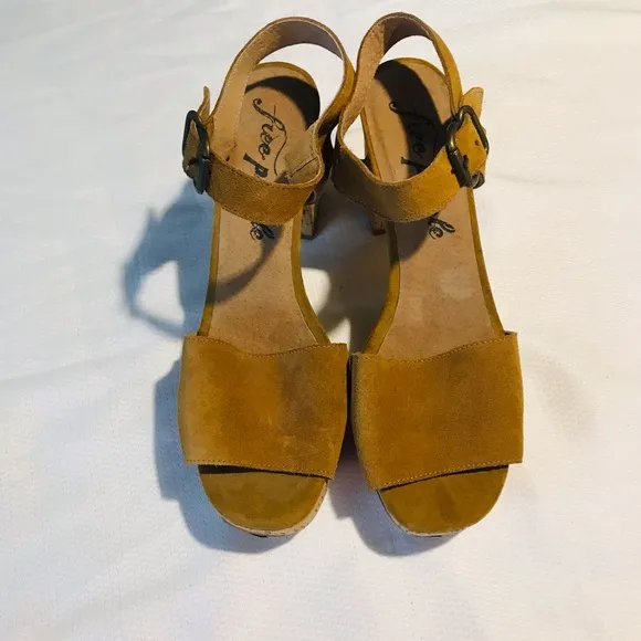 Free People Brooke Platform Tan Suede Leather Cork Sandals