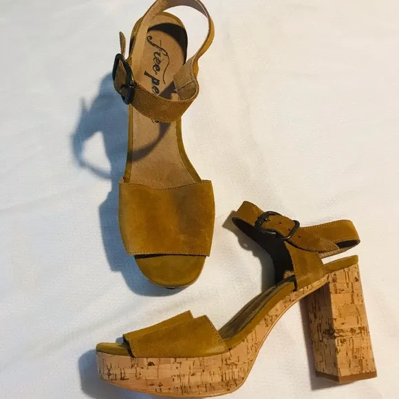 Free People Brooke Platform Tan Suede Leather Cork Sandals