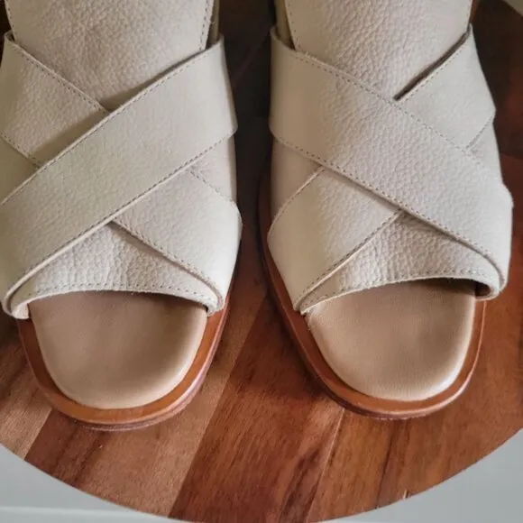 Free People Catherine Loafer  Sandals Tan/ Beige  EU 38/ US 7.5- 8