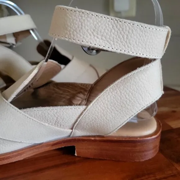 Free People Catherine Loafer  Sandals Tan/ Beige  EU 38/ US 7.5- 8
