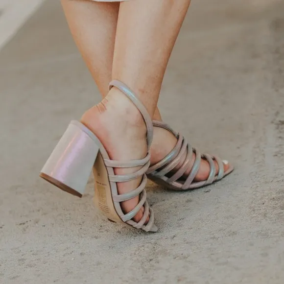 Free People Colette Clinched Heel Sandals Rainbow Metallic Size 37.5 New w/Tag