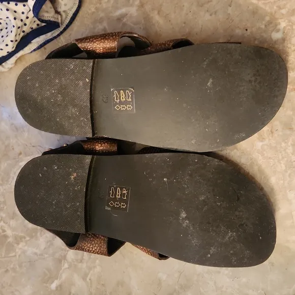 FREE PEOPLE CORVETTE PLATFORM SANDALS