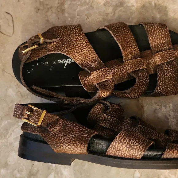FREE PEOPLE CORVETTE PLATFORM SANDALS