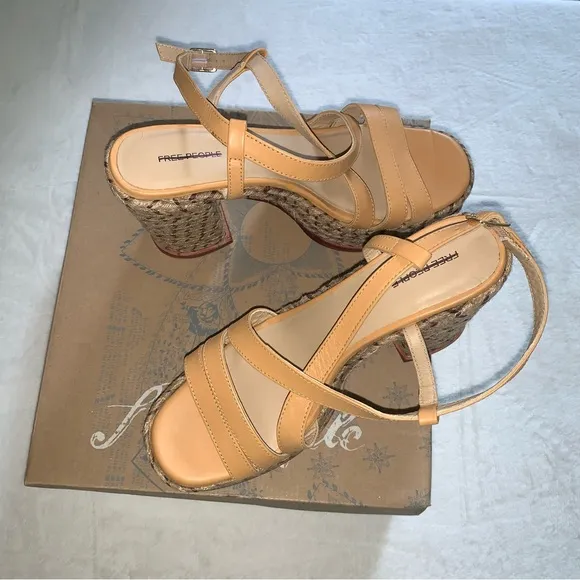Free people farm jute leather platform tan sandals size 10 new in box natural