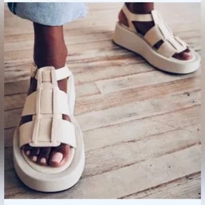 Free People Fisher Wedge off White Leather Fisherman Sandals Sz 39