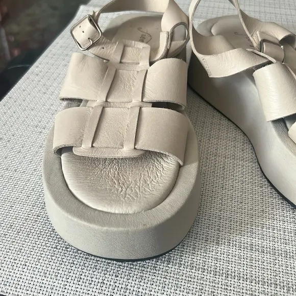 Free People Fisher Wedge off White Leather Fisherman Sandals Sz 39