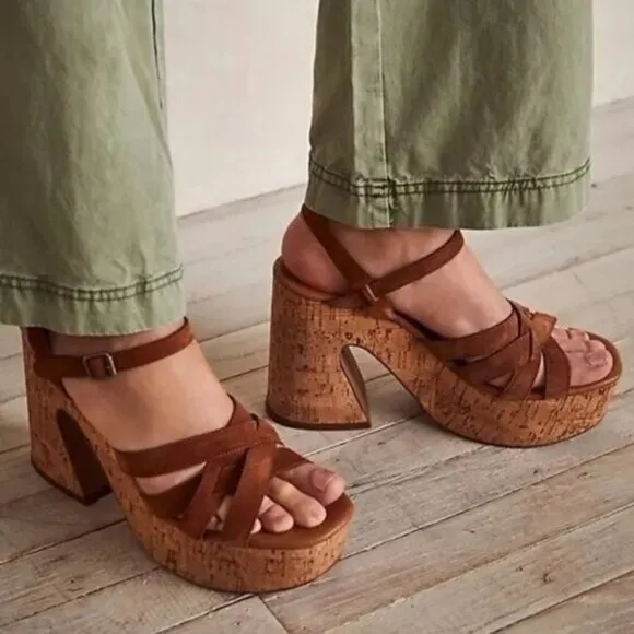 Free People Lisbon MJ Platform Sandals In Brandy Suede