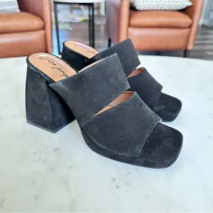 Free People Love is Everywhere Black Velvet Platform Sandals Women’s Size 11