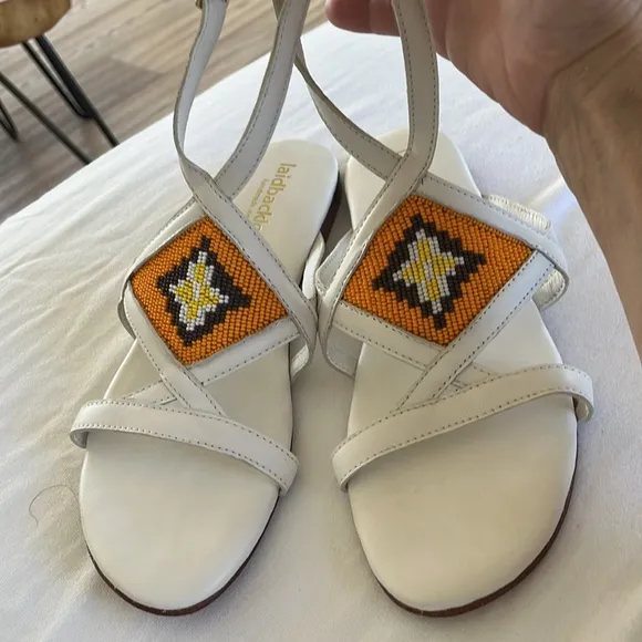 Free People New laidback London hand beaded white sandal Dance pool party Happy