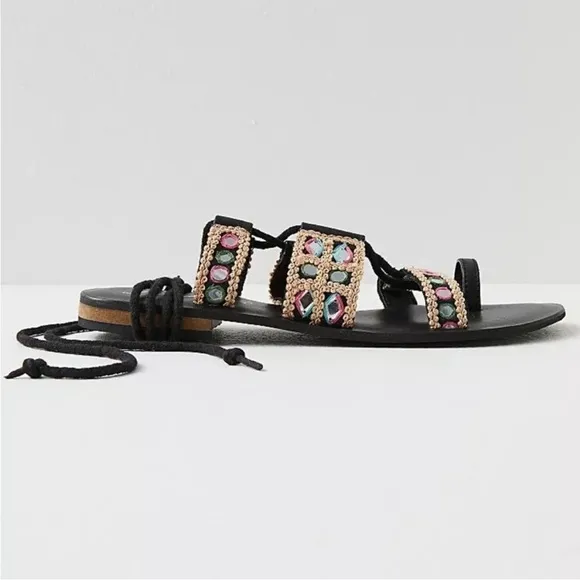 FREE PEOPLE NWOB Mantra Mirror Sandals / Black