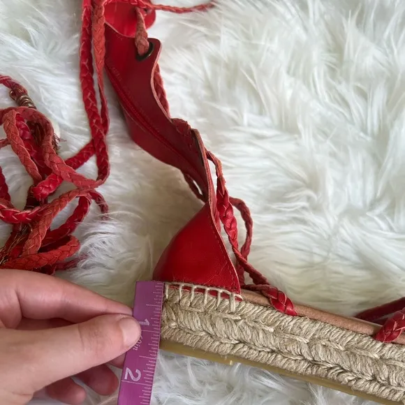 Free People rare Bondi seashell red leather lace up platform sandals size 36