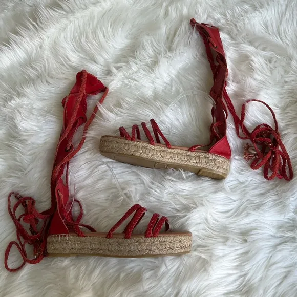 Free People rare Bondi seashell red leather lace up platform sandals size 36