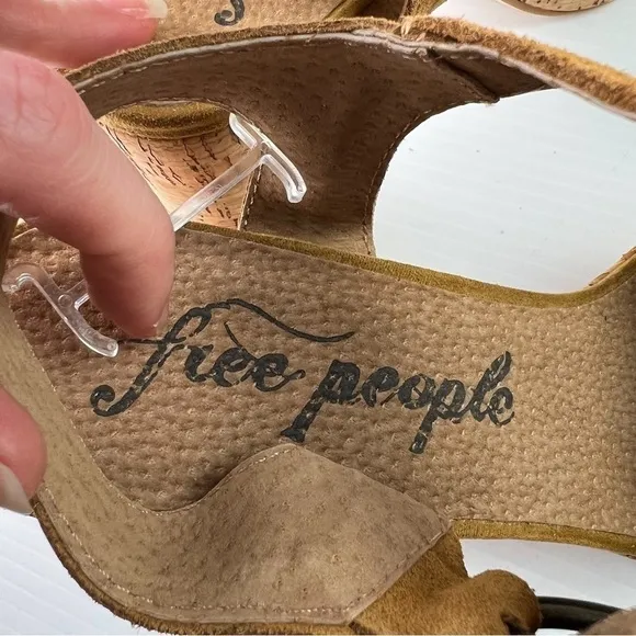 Free People Sandals womens 10  boho Tan Brooke Platform Suede Strap Block Sandal