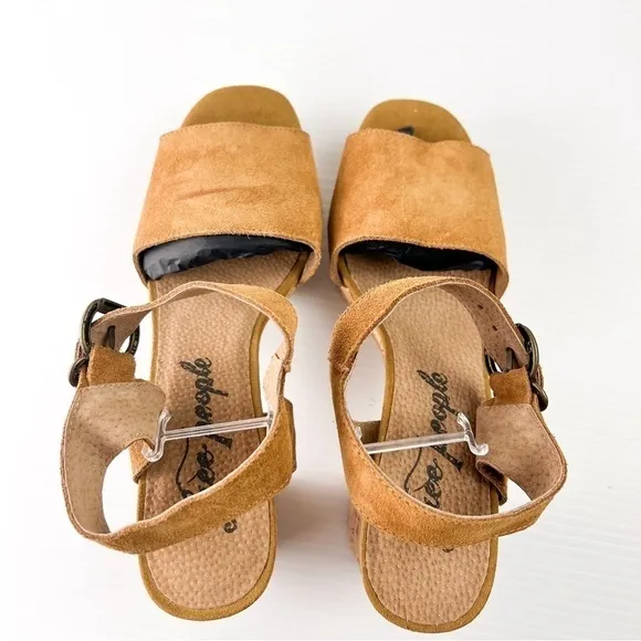 Free People Sandals womens 10  boho Tan Brooke Platform Suede Strap Block Sandal