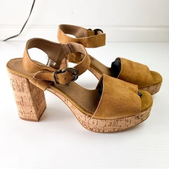 Free People Sandals womens 10  boho Tan Brooke Platform Suede Strap Block Sandal