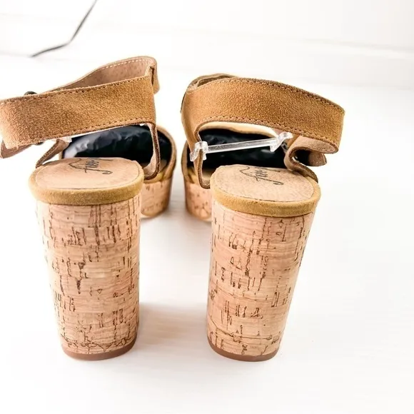Free People Sandals womens 10  boho Tan Brooke Platform Suede Strap Block Sandal