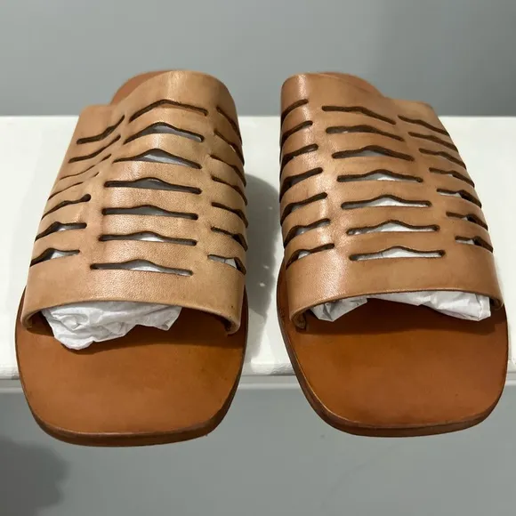 🌻🆕FREE PEOPLE Slice of Sun Sandal in Vachetta-Size 7.5 &amp; 8
