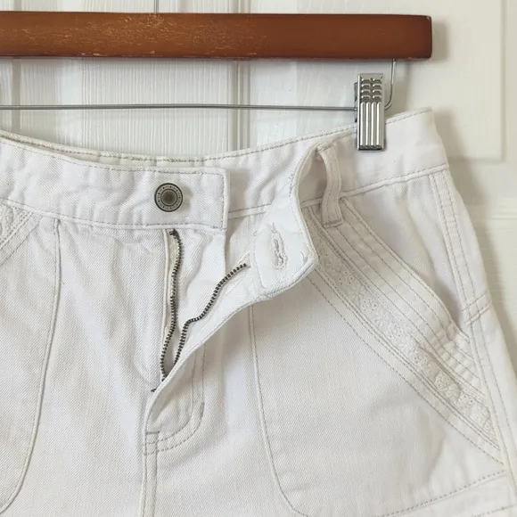 Free People Sweet Surrender Floral Lace Trim High Waisted Denim Shorts White 28