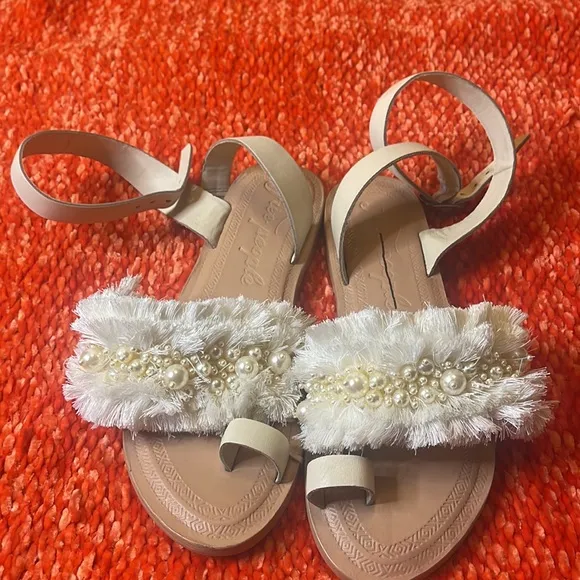 FREE PEOPLESUN PEAKS EMBELLISHED SANDAL IN IVORY