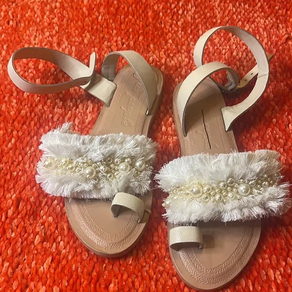 FREE PEOPLESUN PEAKS EMBELLISHED SANDAL IN IVORY