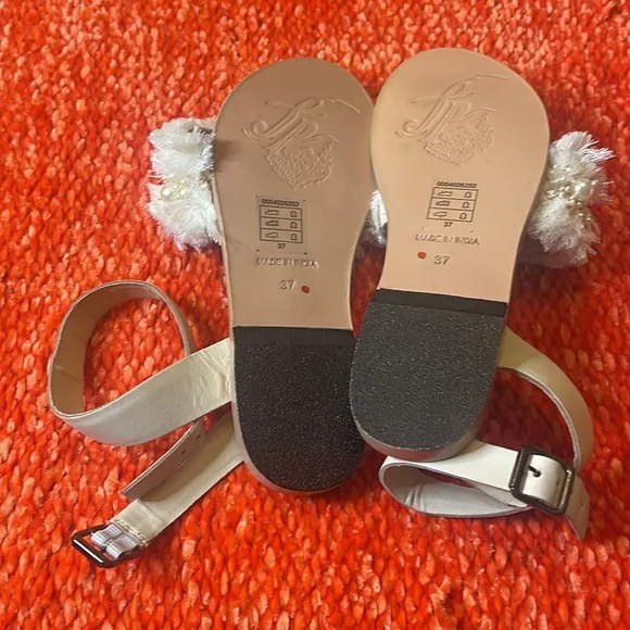 FREE PEOPLESUN PEAKS EMBELLISHED SANDAL IN IVORY