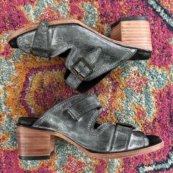 Freebird by Steven | Women’s black weathered leather Caprice wood heel size 7