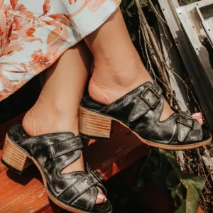 Freebird by Steven | Women’s black weathered leather Caprice wood heel size 7