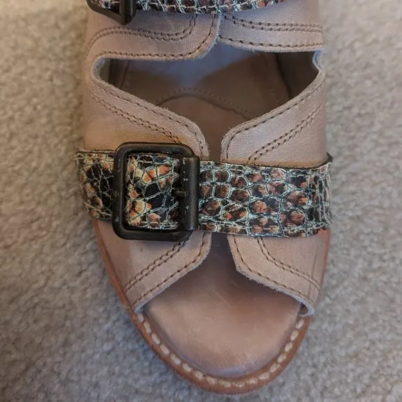 Freebird Caprice sandals Size 9/9.5 Blush Tan with Snakeskin Patterned Straps