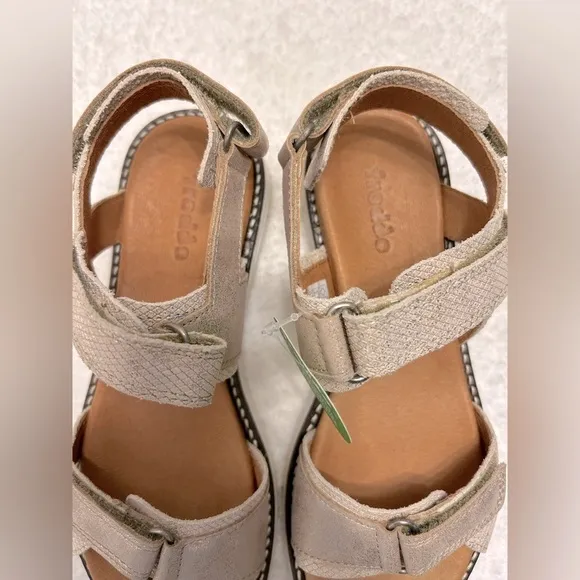 Froddo Kids Girls Sandals - Metallic Gold 3 Strap Adjustable Size EU 34 US 3 NWT