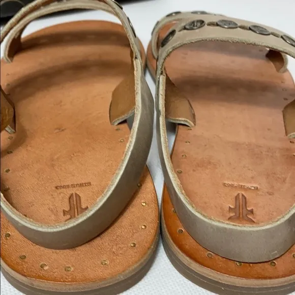 Frye Ally 2 band hammered disk sling sandals gray size 7