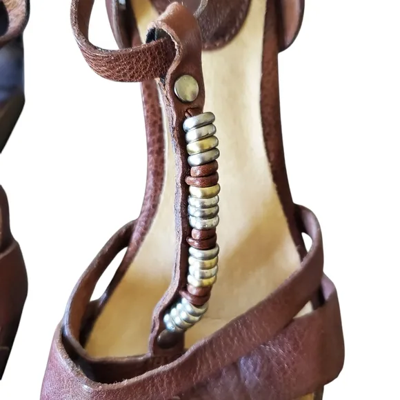 FRYE Annabelle Metal Brown Leather Wedge Sandals Womens Size 6M
