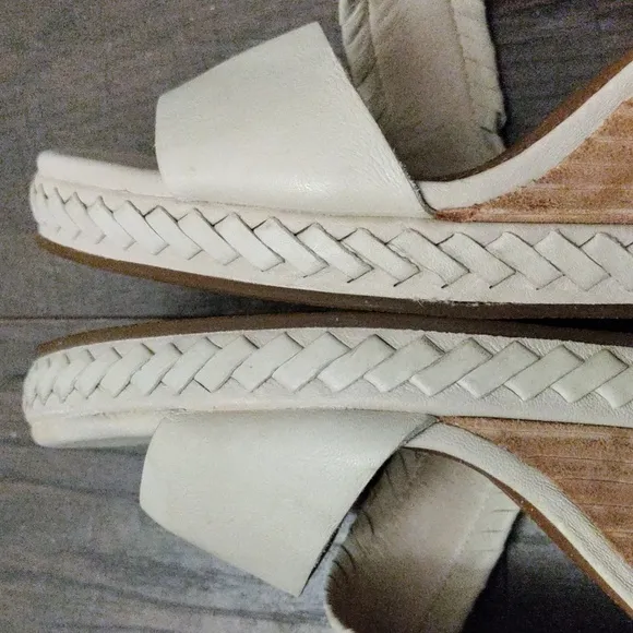 Frye Brielle Back-Zip Wedge Sandals