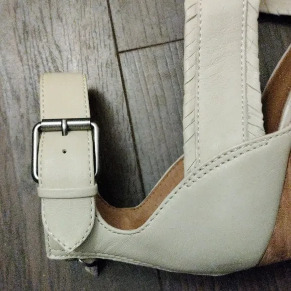 Frye Brielle Back-Zip Wedge Sandals