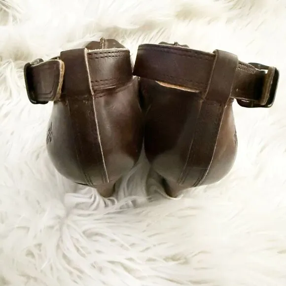 FRYE | Gwen Wedge Sandals Brown Leather Ankle Strap Peep Toe Heels | Size 6