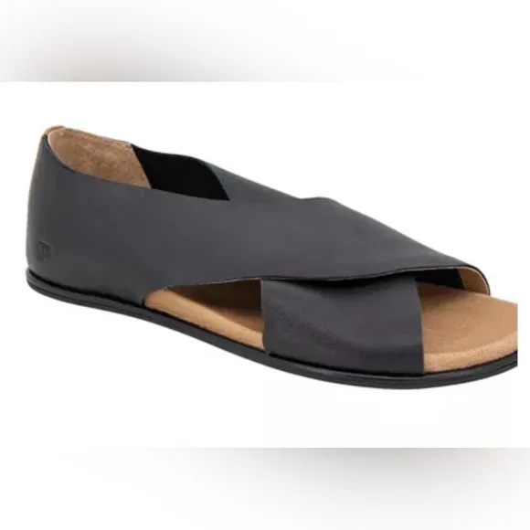Gentle Souls by Kenneth Cole Laniey Sandals (Brand New)​