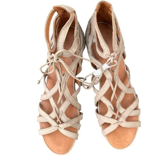 Gentle Souls Kenneth Cole wedge sandals Size 9 strappy Gray comfort Joy
