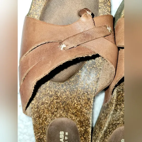 GH Bass Earth Chelsea Brown Leather &amp; Cork Sandals Size 8.5