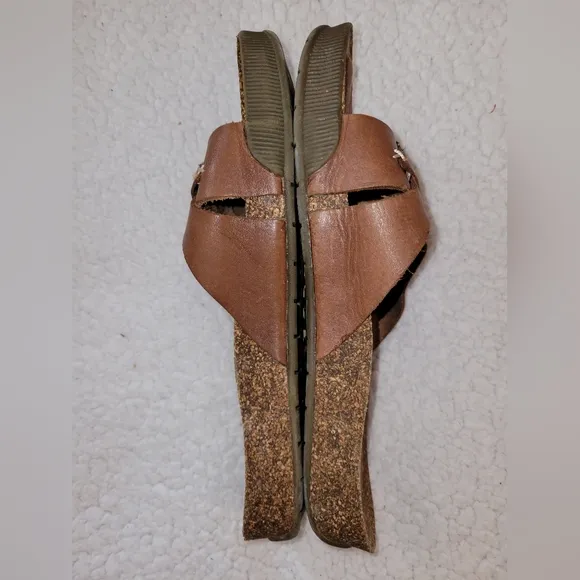 GH Bass Earth Chelsea Brown Leather &amp; Cork Sandals Size 8.5
