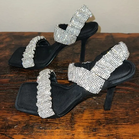 Gianni Bini Black Sandals with Silver Rhinestones