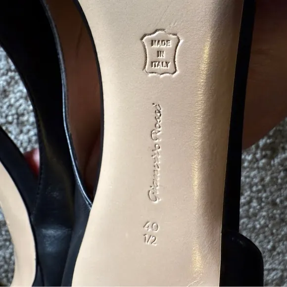 Gianvito Rossi D’Orsay Stilleto