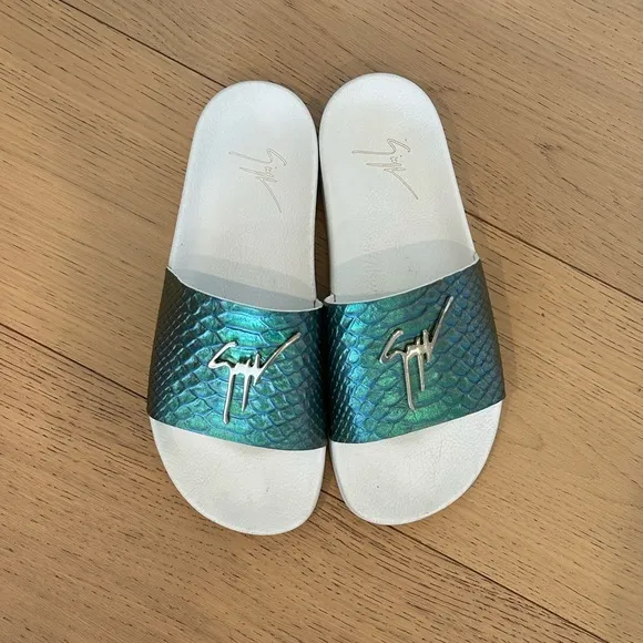 Giuseppe Zanotti Men’s Shenzen Metallic Scales Pool Side Sandals