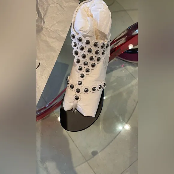 Giuzeppe Zanotti flat gladiator sandals sz 9 NWB