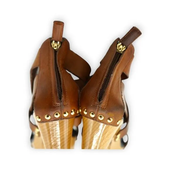 GIVENCHY Brown Leather‎ Gold Stud Detail Platform Sandals Geels Size 38.5