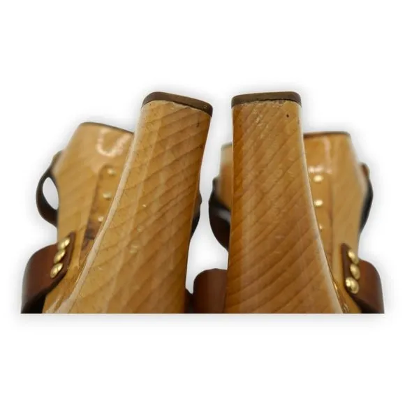 GIVENCHY Brown Leather‎ Gold Stud Detail Platform Sandals Geels Size 38.5