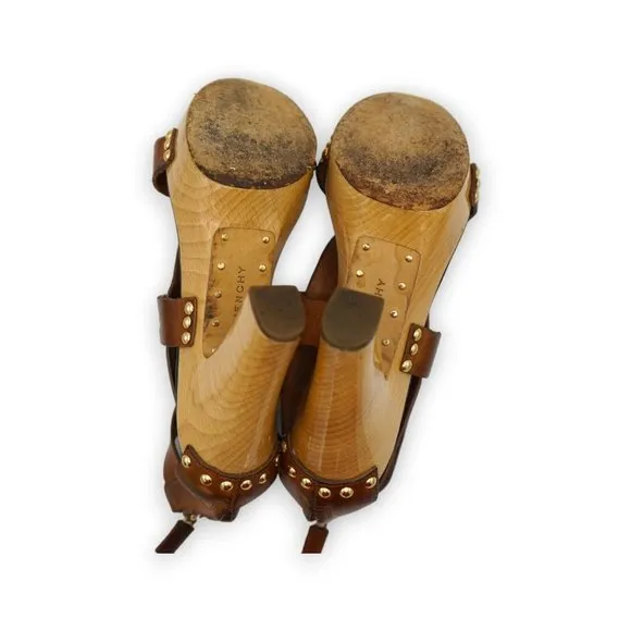 GIVENCHY Brown Leather‎ Gold Stud Detail Platform Sandals Geels Size 38.5